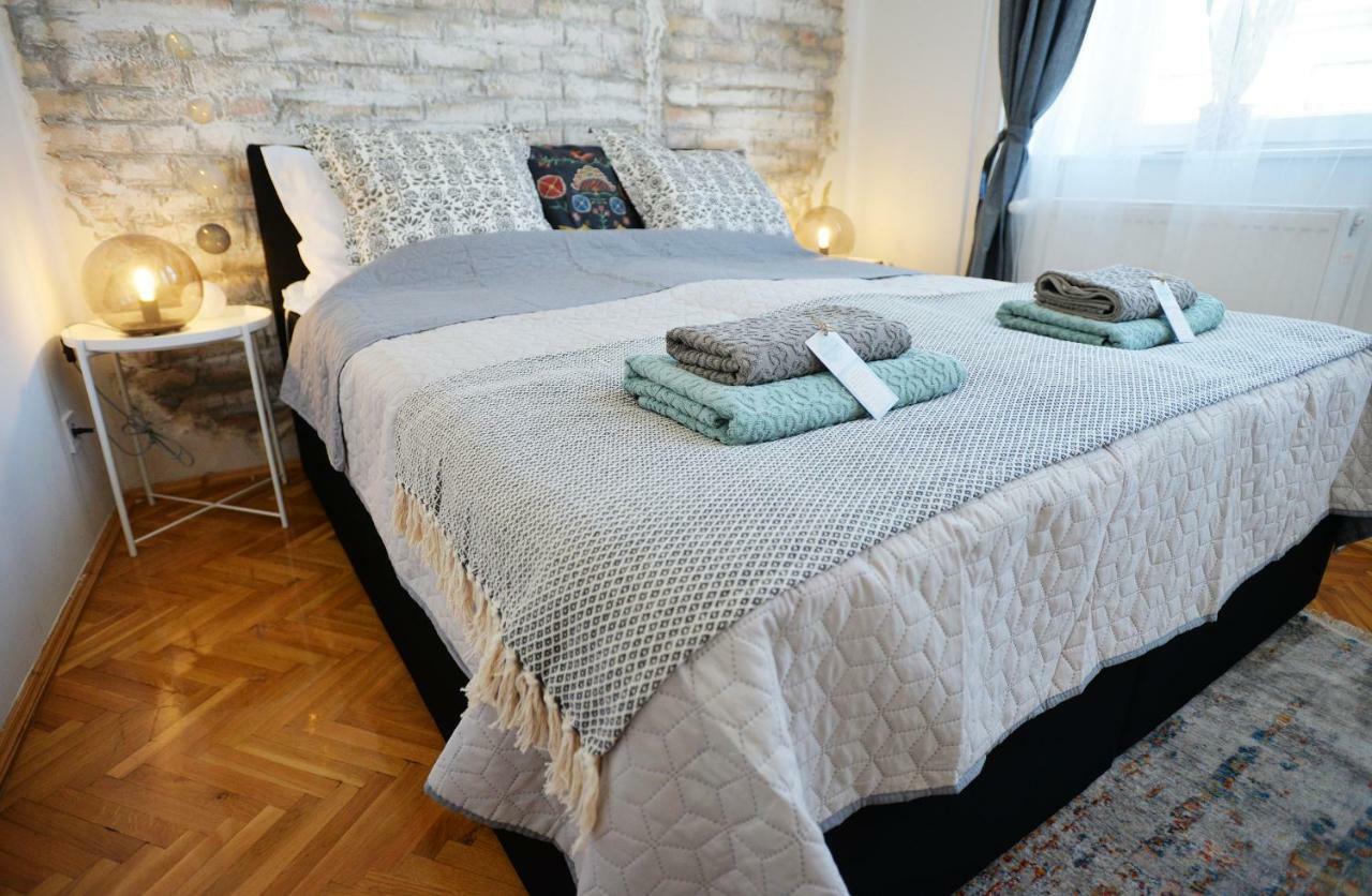 Villa Inda Rooms Eğri Dış mekan fotoğraf