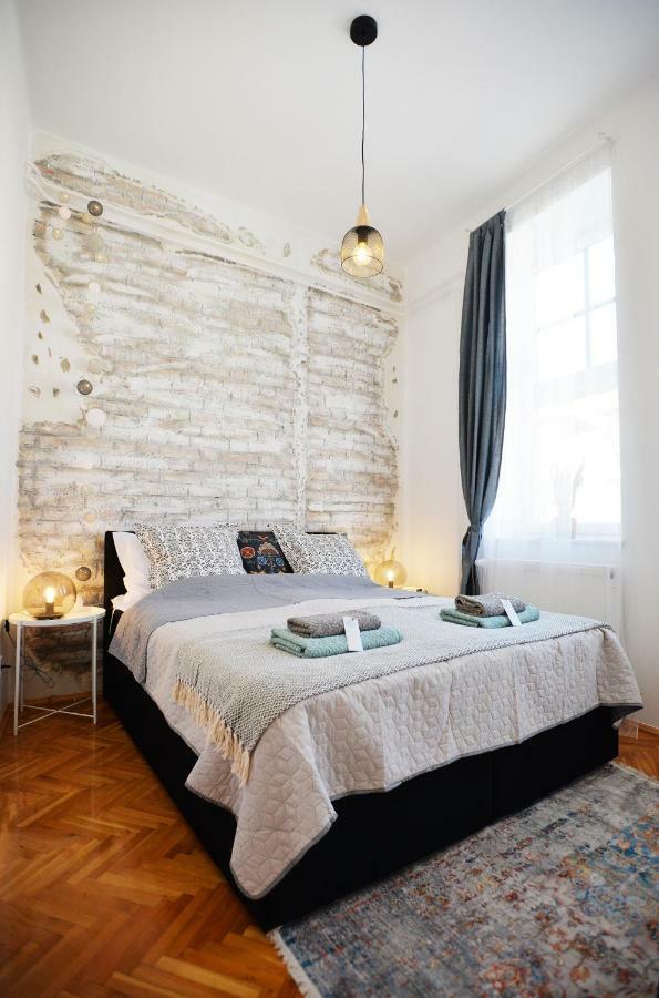 Villa Inda Rooms Eğri Dış mekan fotoğraf